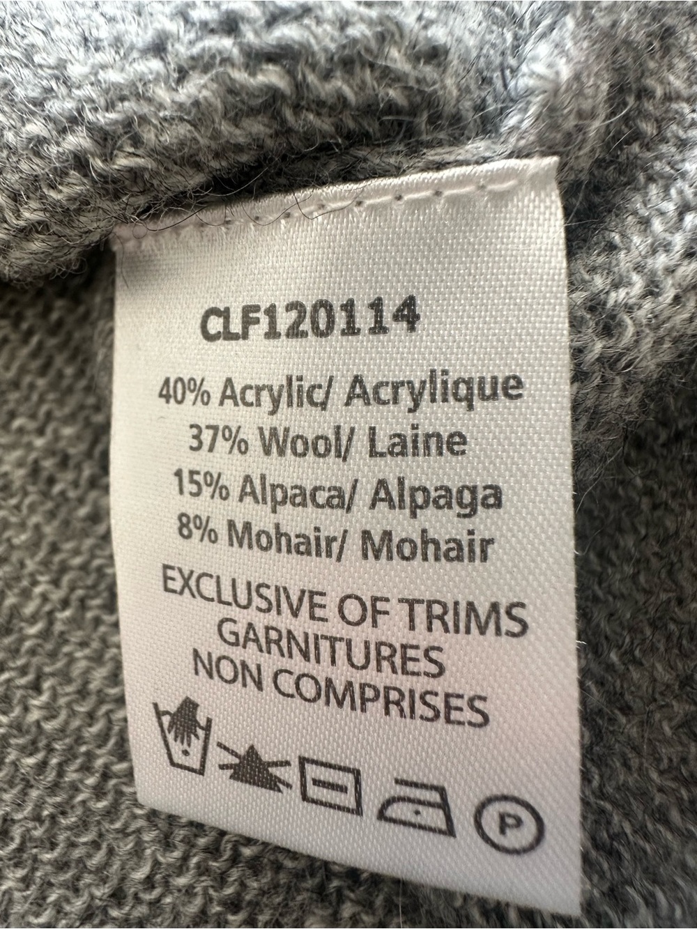 Coupe Collection gray lace-yoke Cardigan, size medium - Picture 12 of 12